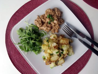 Chicken with Walnuts Pule Me Arra